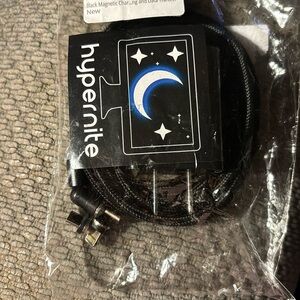 Black Magnetic Charging and Data Transfer Cable